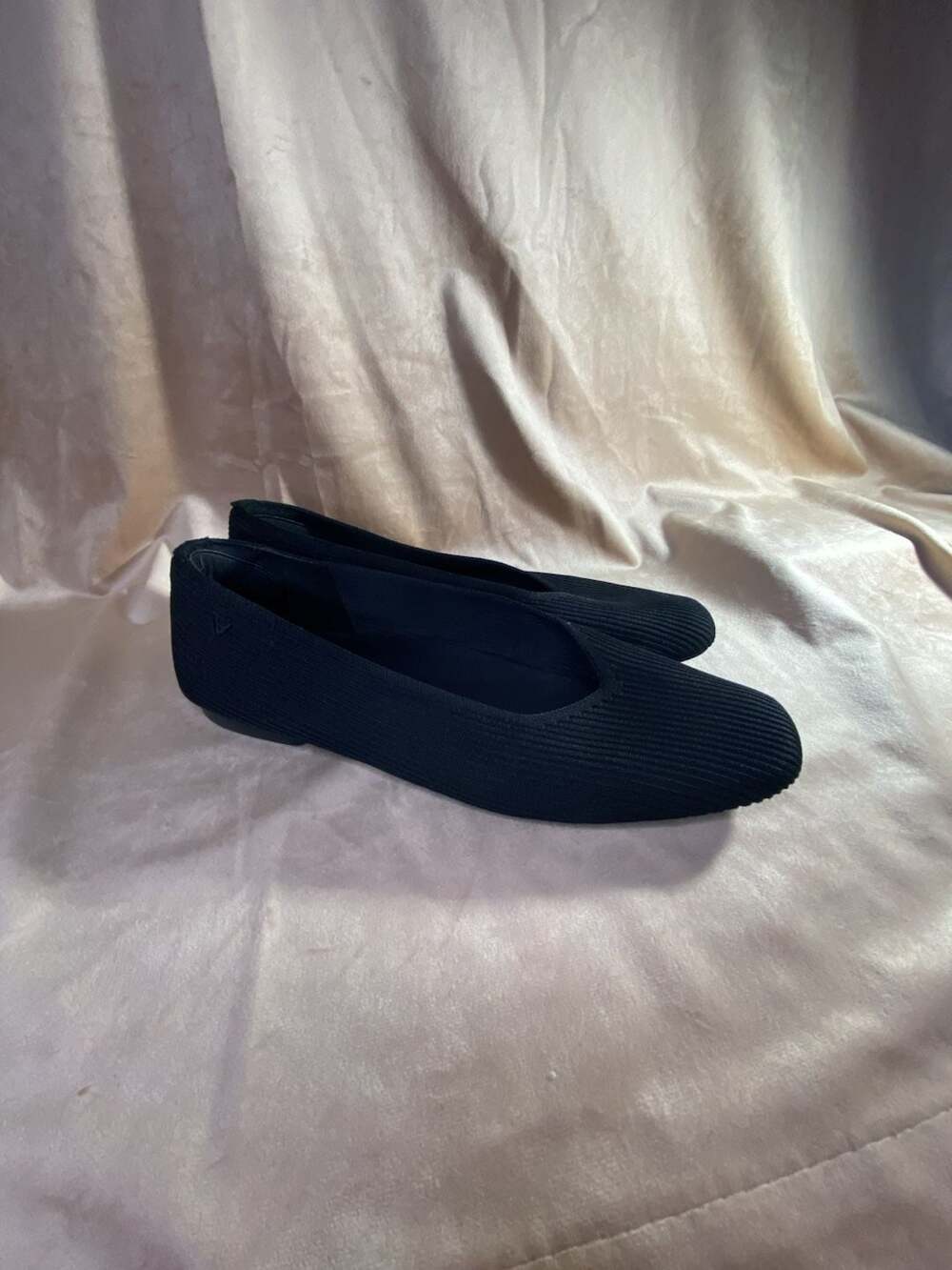 Women's Vivaia Margot 2.0 Square Toe Flat, Black, Size 42